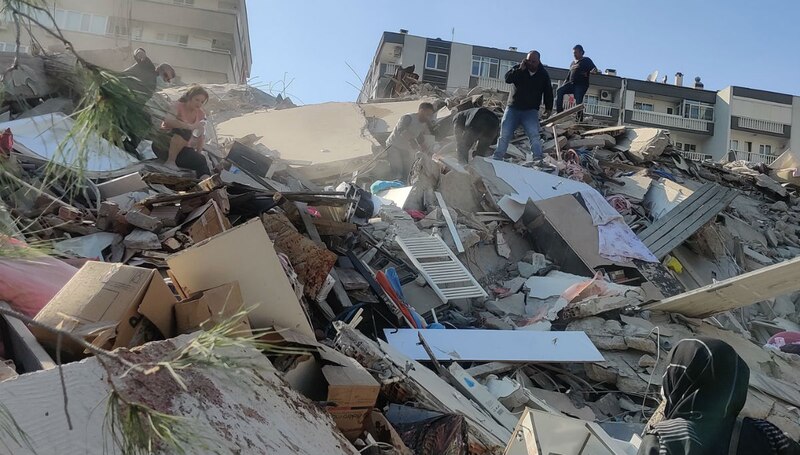 Terremoto en Turquía deja decenas de muertos y heridos