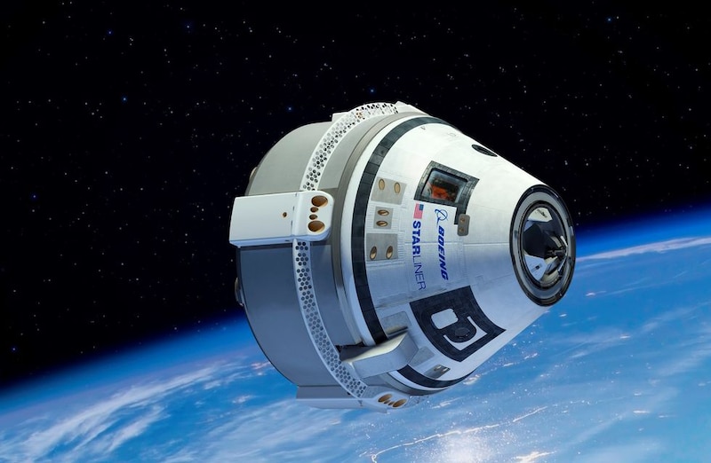 La nave espacial CST-100 Starliner de Boeing se acopla a la Estación Espacial Internacional