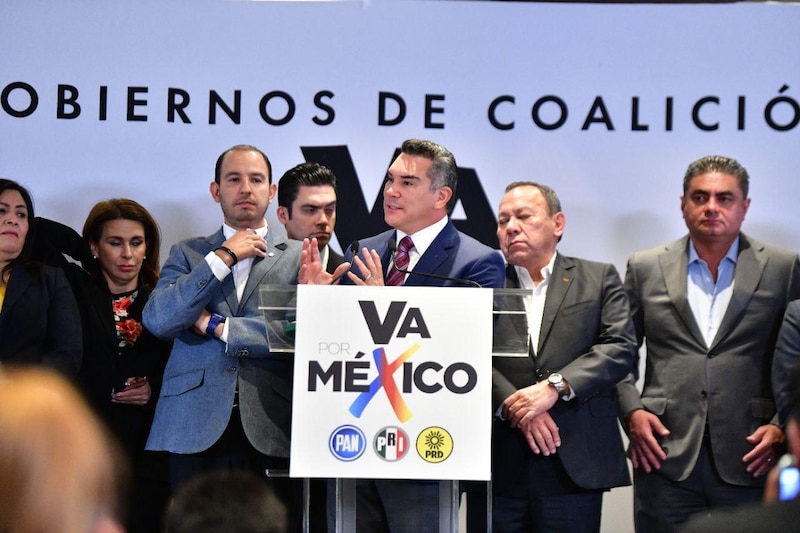 Candidatos de la coalición "Va por México" presentan su plataforma electoral