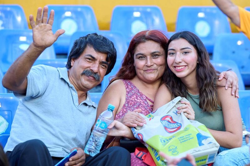 Familia en el estadio