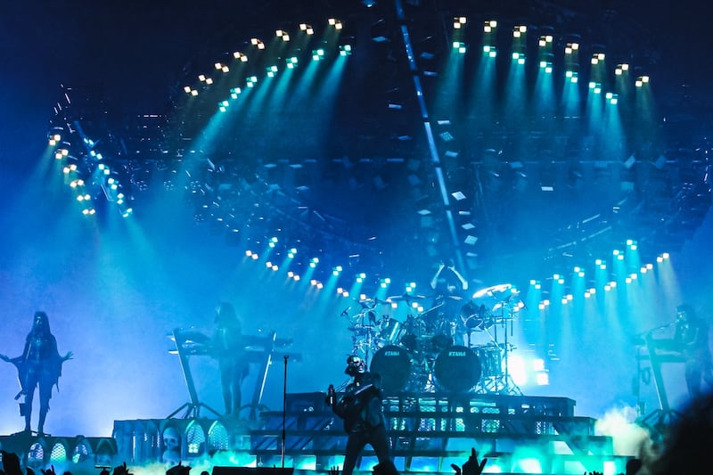 Ghost en el Palacio de los Deportes