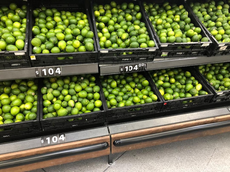 Limas en el supermercado