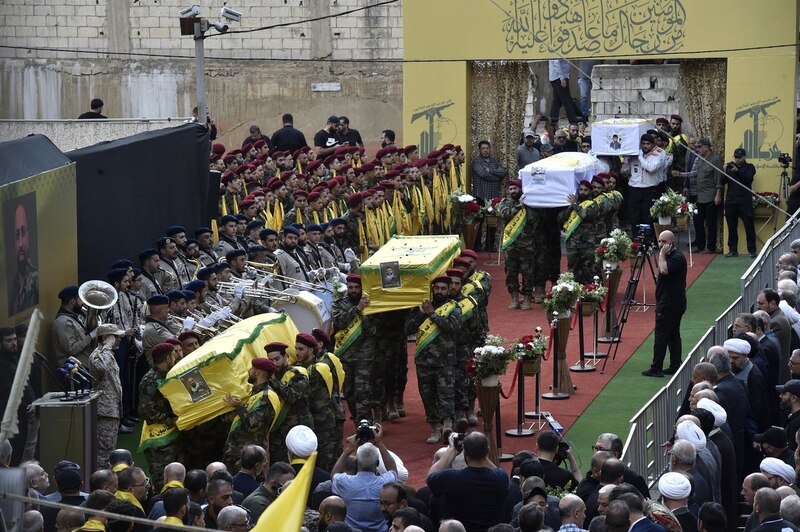 Hezbollah lleva a cabo el funeral de uno de sus líderes