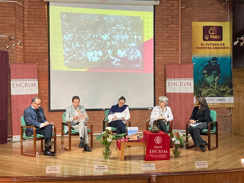 Presentación del libro "Arqueología e historia marítima en México"