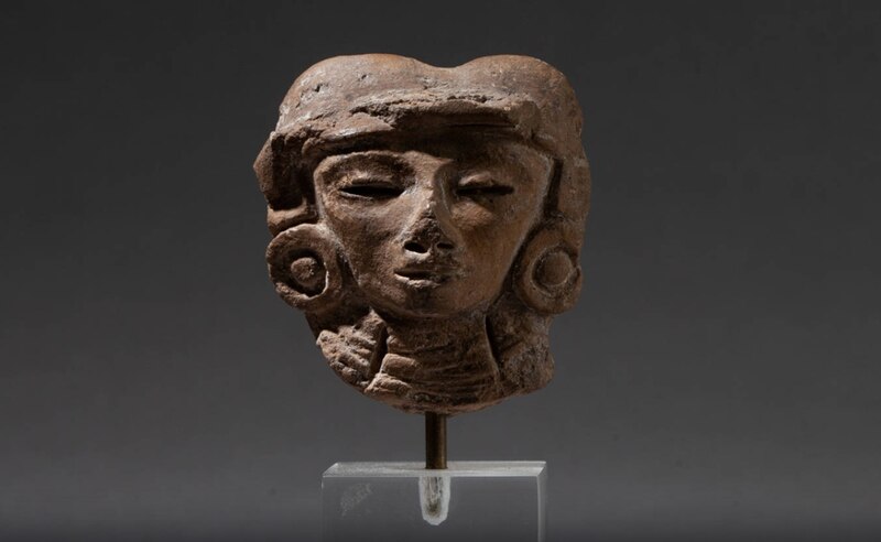 Cabeza de mujer olmeca