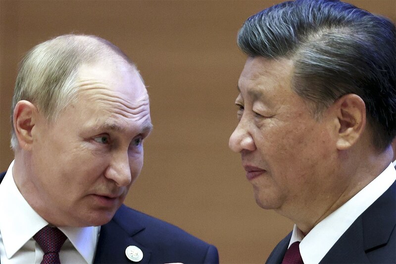 Putin y Xi Jinping se reúnen en Pekín