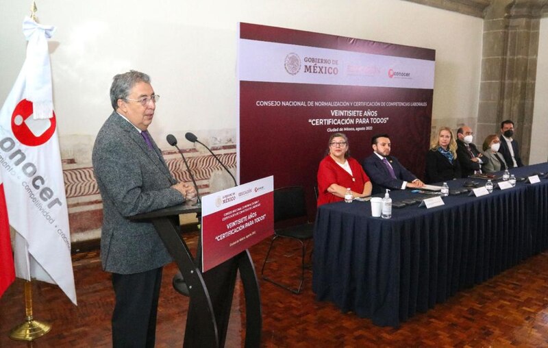CONOCER celebra 27 años de certificación para todos