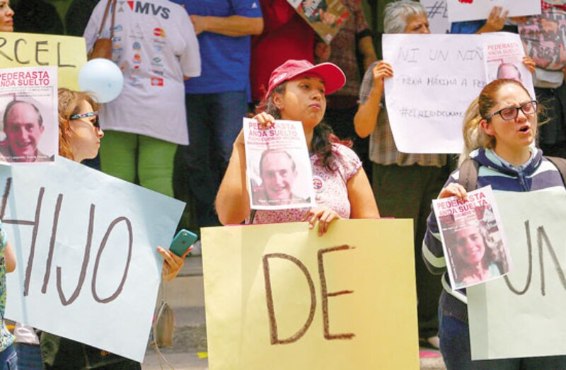 Protesta contra la pederastia