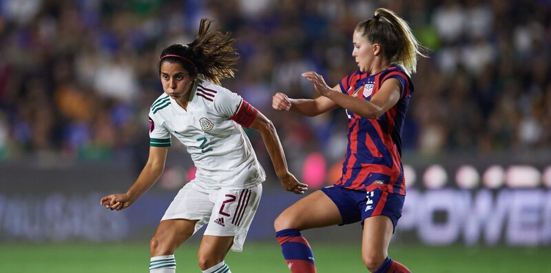 ¡Espectacular partido de fútbol femenil!