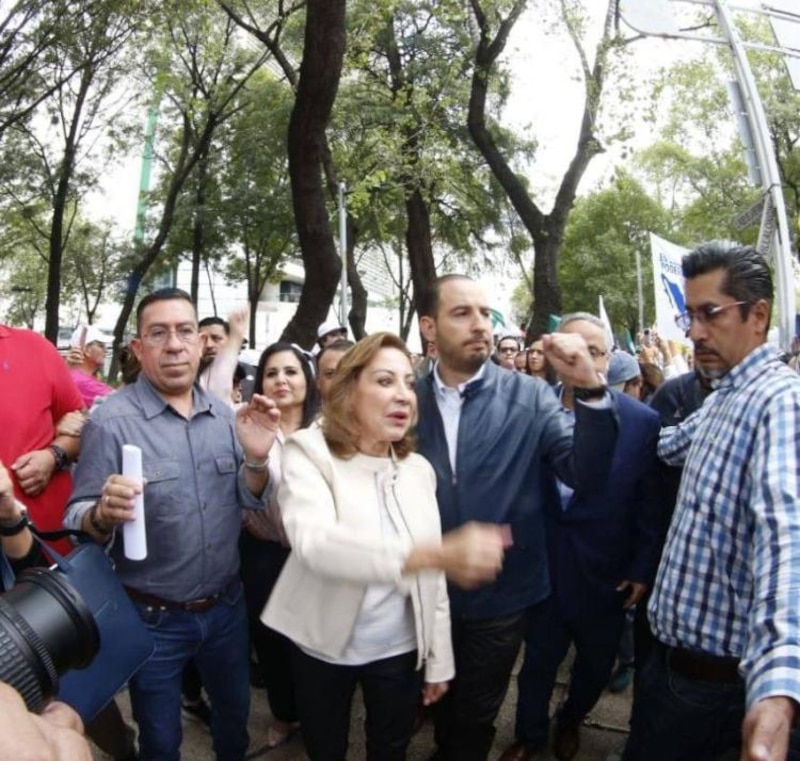 La Jefa de Gobierno, Claudia Sheinbaum, encabeza marcha por la expropiación de Fábricas de Francia