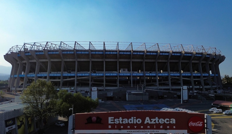 Los trabajos de remodelación del Estadio Azteca se realizan a marchas forzadas esto a poco más de 500 días para la inauguración del mundial que albergará México, Estados Unidos y Canadá. En imagen tomas aéreas del Coloso de Santa Úrsula.