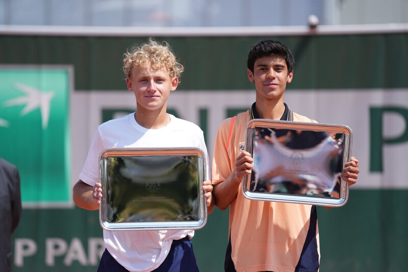 Los campeones del dobles junior masculino de Roland Garros 2023