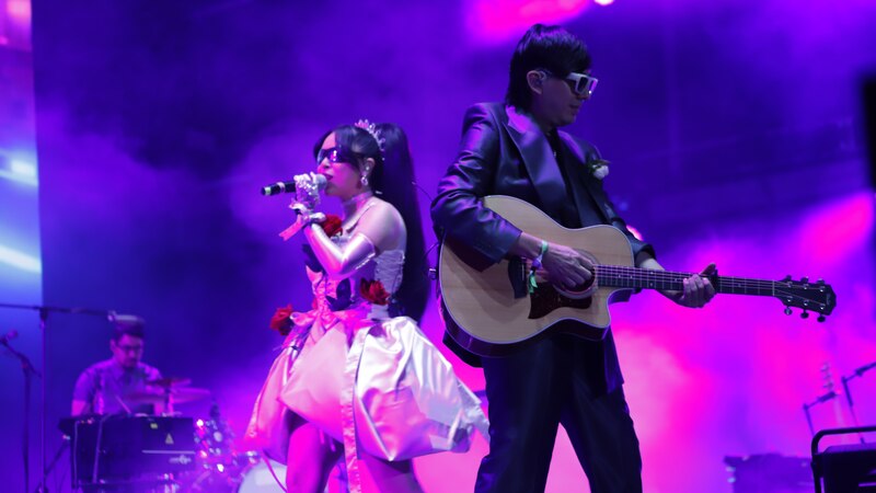 Rosalía y Rauw Alejandro en concierto