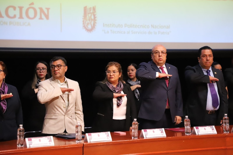 Toma de protesta del nuevo director del IPN.