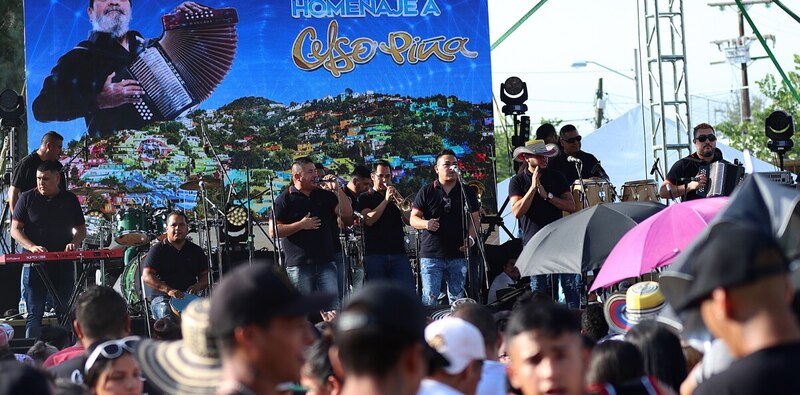 Homenaje a Café Pina