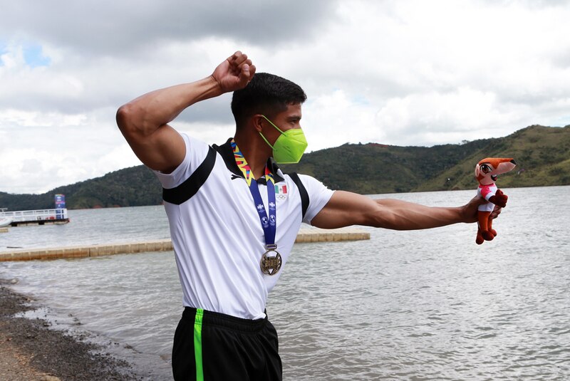 El arquero mexicano Luis Álvarez ganó la medalla de bronce en los Juegos Olímpicos de Tokio 2020