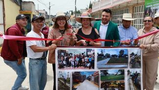 Inauguran repavimentación de 17 calles en Villas del Sol 1