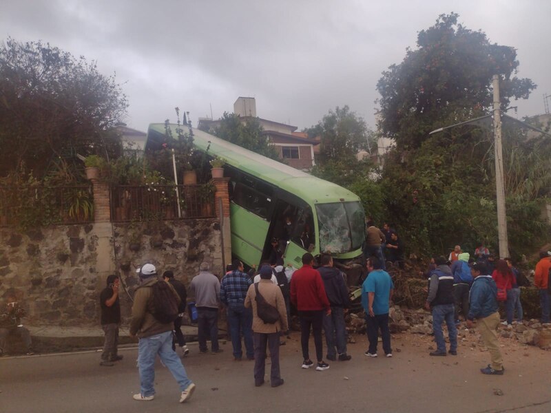Accidente de autobús en México deja varios heridos