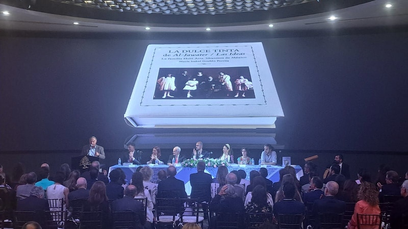 Presentación del libro "La dulce tinta de Al-Jawater / Las Ideas. La familia Helú Arta, libaneses de México" de María Isabel Graftén Porrúa.