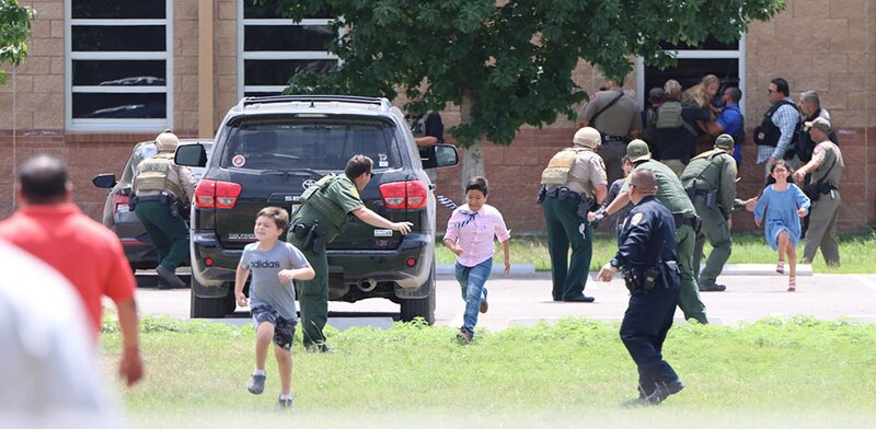 Tiroteo en una escuela en Texas deja varios niños heridos