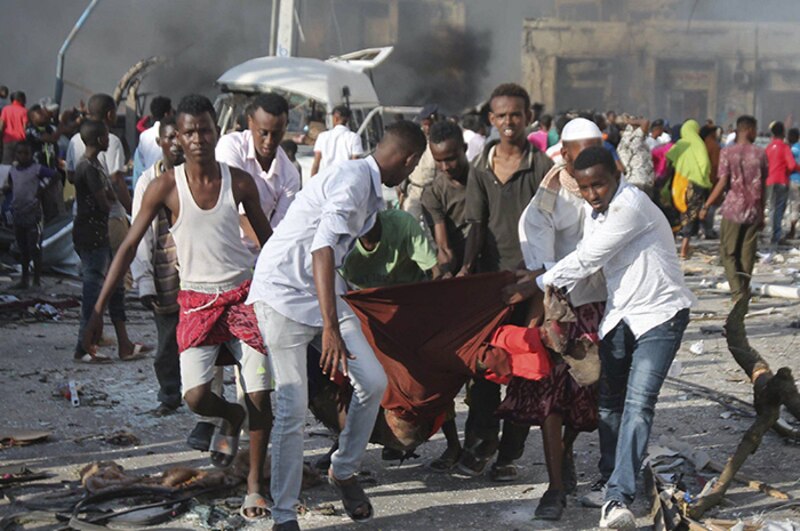 Atentado terrorista en Somalia deja al menos 20 muertos
