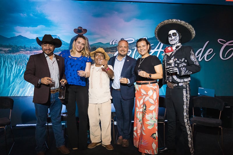 Mundo Mezcal en el Frontón México