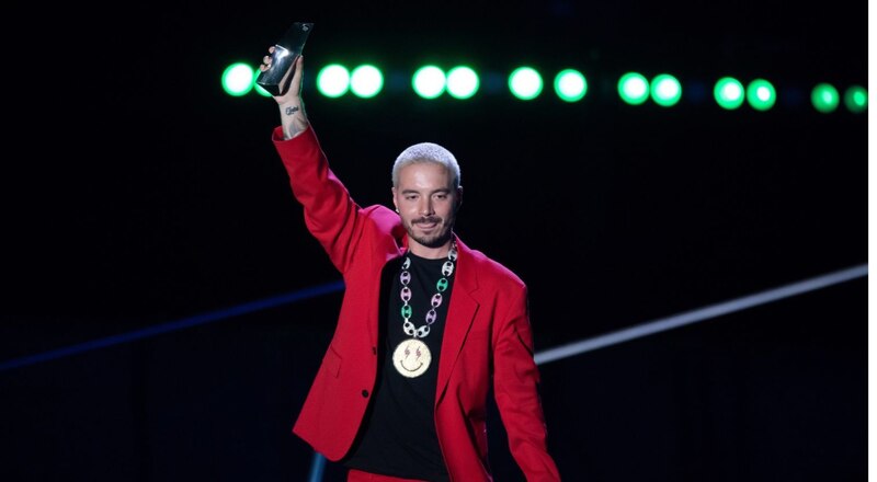 Maluma gana el premio al mejor artista latino en los MTV Video Music Awards 2022