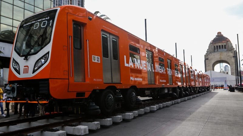 Nuevo tren de la Línea 1 del Metro de la Ciudad de México