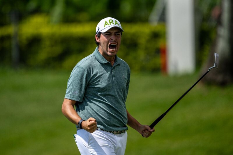 El golfista argentino Emiliano Grillo celebra su victoria en el Abierto de Australia