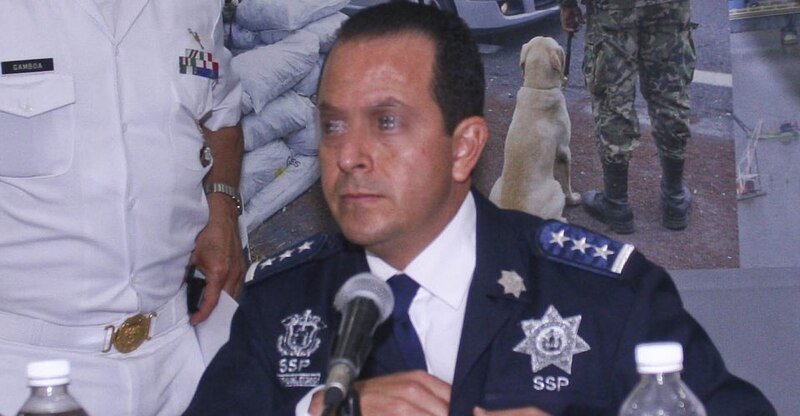 El Secretario de Seguridad Pública de Morelos, José Antonio Ortiz Guarneros, habla ante los medios de comunicación.
