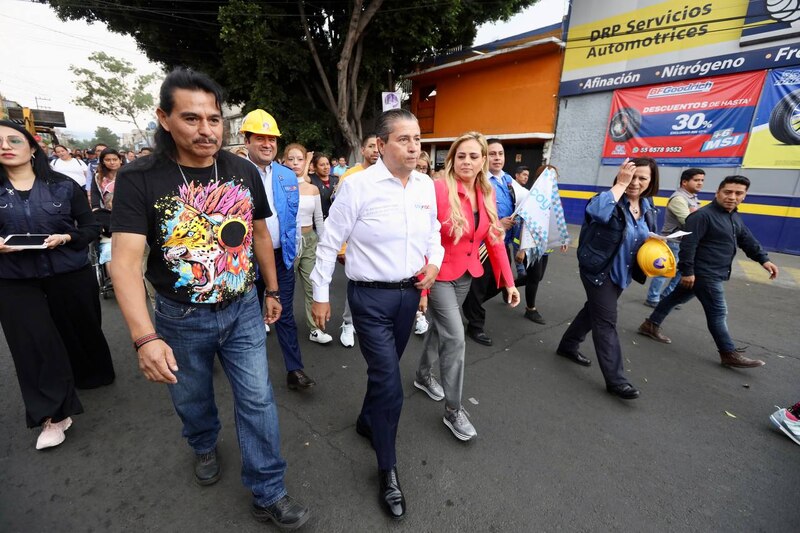 AMLO encabeza marcha en Sonora