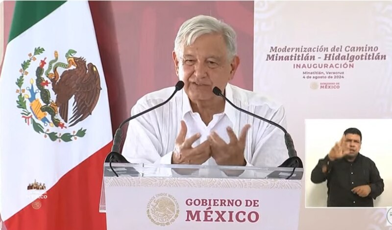 El presidente Andrés Manuel López Obrador inaugura la modernización del Camino Minatitlán-Hidalgotitlán