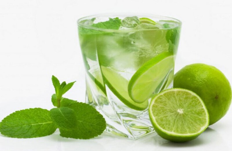 Limonada con menta