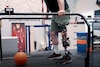 Una prótesis de rodilla integrada en el tejido restaura el movimiento natural