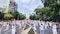Clase masiva gratuita de Yoga reúne a más de 4 mil asistentes en el Ángel de la Independencia