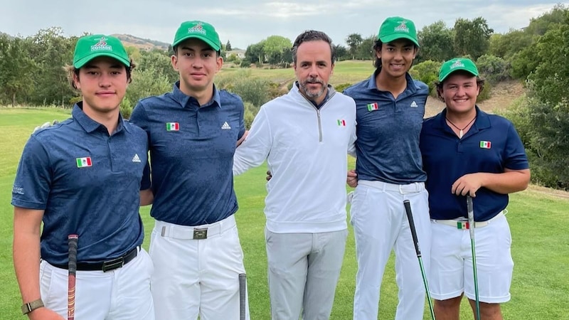 ¡Felicidades a los ganadores del torneo de golf!