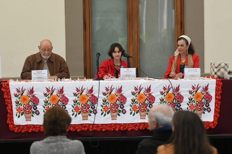 Presentación del libro "Xolita" de María Isabel Grañen Porrua