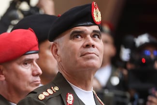 Delcy Rodríguez destituye al jefe del Ejército venezolano, tras una década protegiendo al régimen 