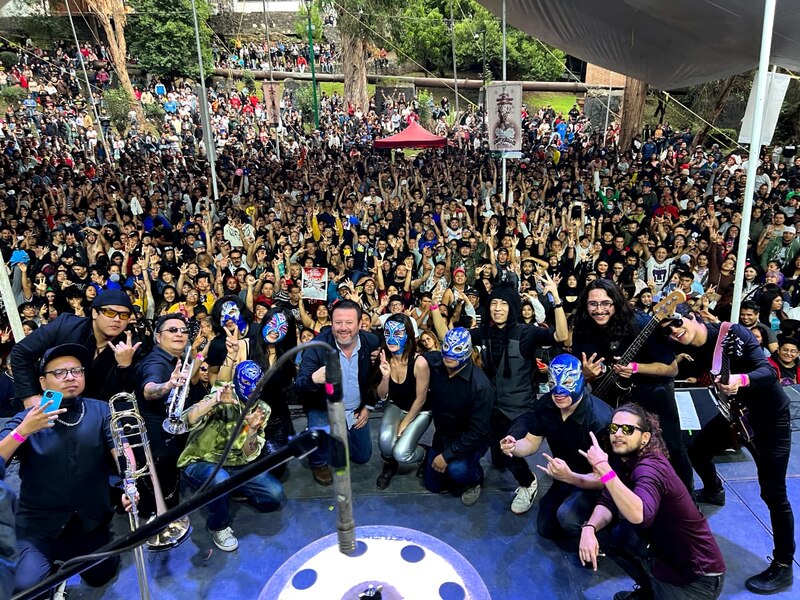 ¡Concierto de rock en vivo!