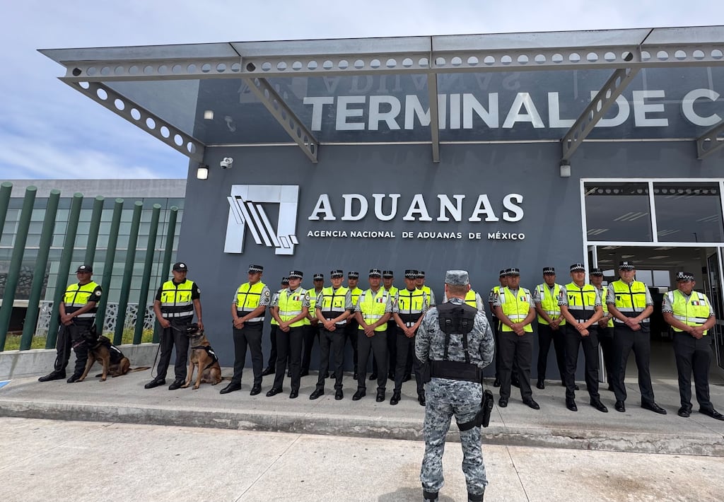 Guardia Nacional, clave en la seguridad aeroportuaria: sus aduanas