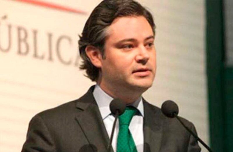El presidente de México, Enrique Peña Nieto, da un discurso.