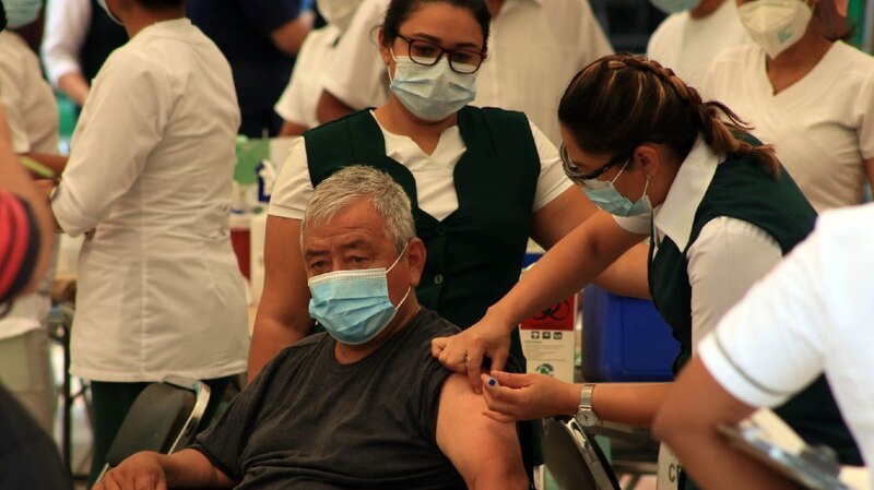 Vacunación contra el COVID-19 en México