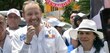 Multitud recibe a Taboada en recorrido por la Unidad el Rosario en Azcapotzalco