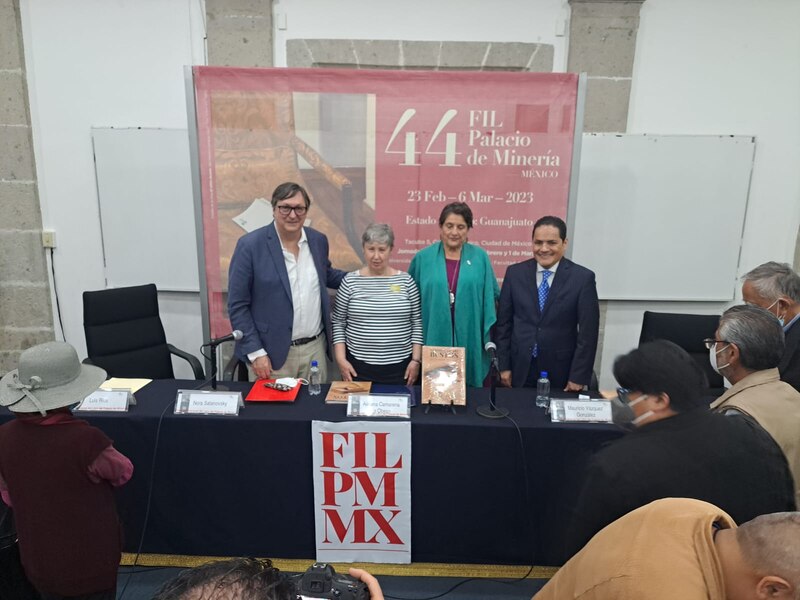 Presentación del libro "BUSTOS" de Mauricio Vázquez González