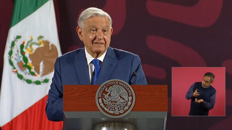 El presidente Andrés Manuel López Obrador da un discurso.