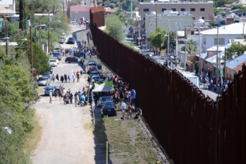 Protestas en la frontera entre Estados Unidos y México