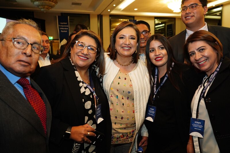 Reunión de trabajo de la FIMPES