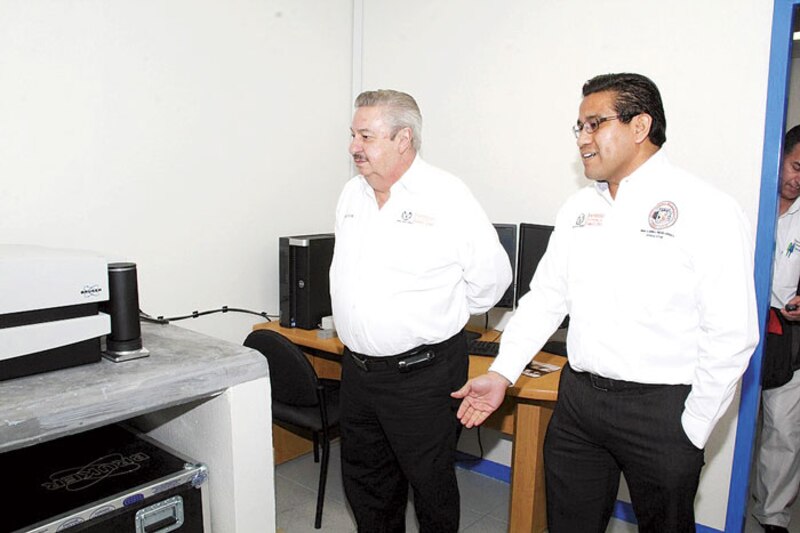 Visita a la Universidad Autónoma de Nuevo León
