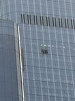 Se estrella una avioneta contra el edificio más alto de Pekín 