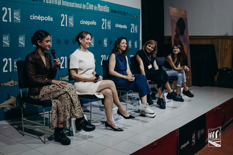 Actrices en una mesa redonda en el Festival Internacional de Cine de Morelia